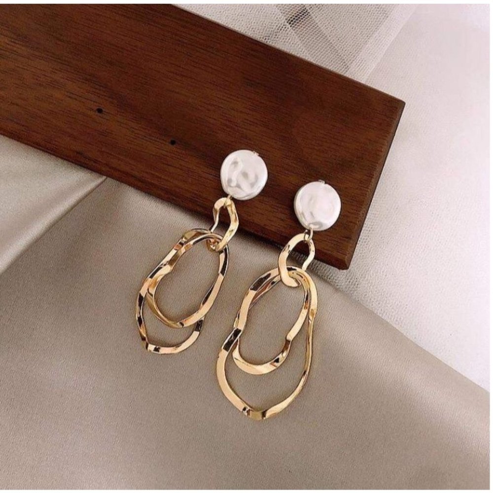 Adolph Trending Irregular Geometry Drop Earrings